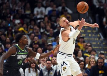 Nikola Jokic posts triple-double as Nuggets outlast Timberwolves
