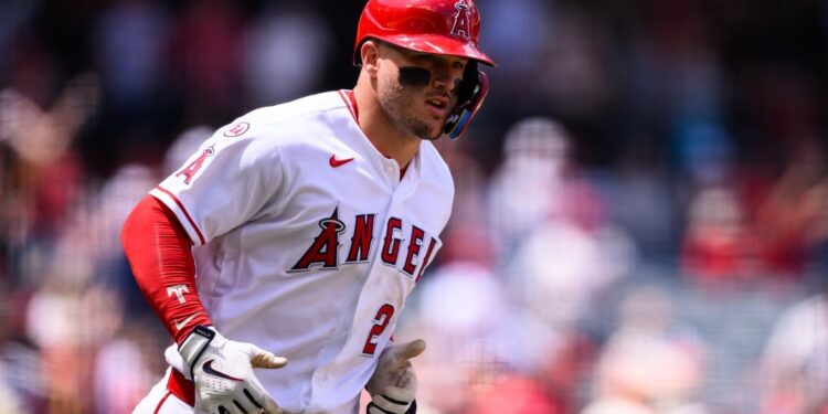 Nolan Schanuel, Jose Soriano assist Angels defeat Blue Jays