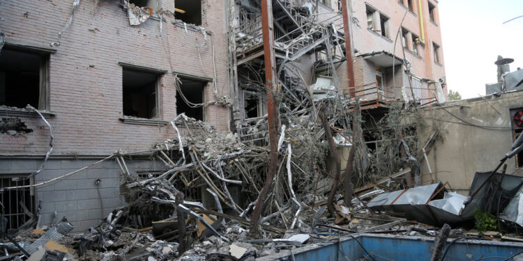 Iran calls for reparations from Arab states — RT World Information