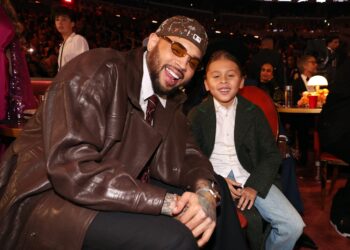 Followers React To Development Of Eldest Son Aeko In Photograph