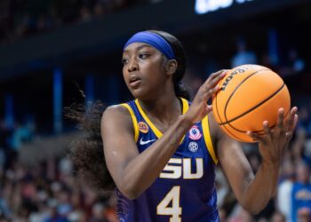 Storm purchase Flau’jae Johnson from Valkyries in draft-night commerce