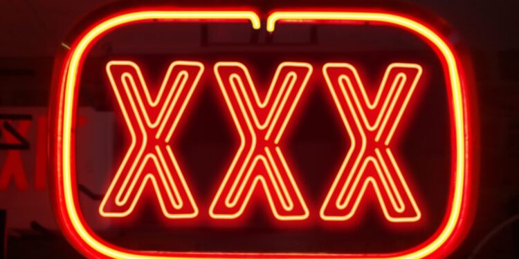 Why are high college web sites serving porn? It comes right down to shoddy housekeeping.