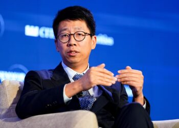 As soon as shut sufficient for an acquisition, Stripe and Airwallex are actually going after one another