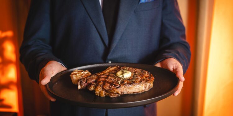 The Moon Rises in Wynwood