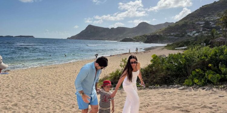 Lauryn’s Mom’s Day Present Information