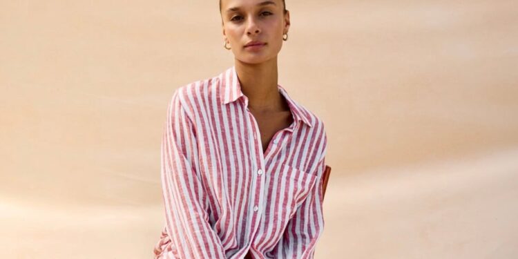 An Ode to Carrying Crayon Colours