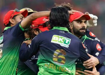 3 moments that generated a buzz amongst followers in Match 26 ft. Virat Kohli