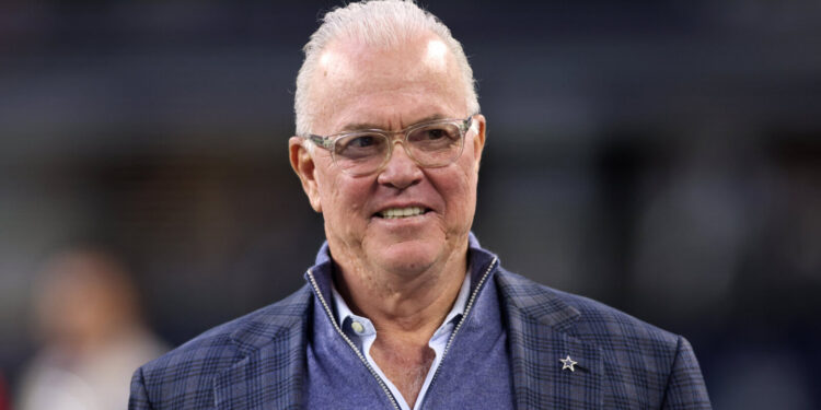 Cowboys’ Stephen Jones has unhealthy information for George Pickens