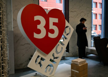 Vladimir Putin’s regime activates guide publishers