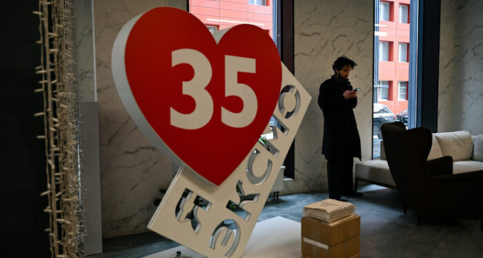 Vladimir Putin’s regime activates guide publishers