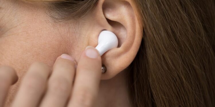 Warning Indicators That Your Earbuds Are Truly Hurting Your Ears