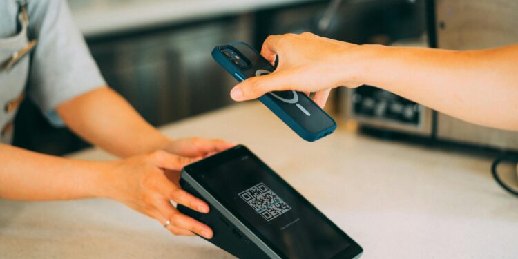 How Fee Tradition Diverged Between East and West