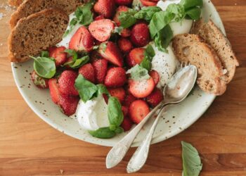 20 Contemporary Spring Salad Recipes (Wholesome, Straightforward, and Protein-Packed)