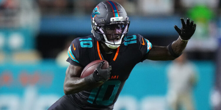 Two groups that make sense for Tyreek Hill