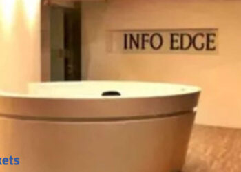 Data Edge shares drops 4% regardless of 22% YoY bounce in This autumn web revenue; income up 16%