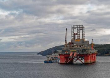 Crude Oil Costs Supported as Hormuz Closure Tightens World Provides