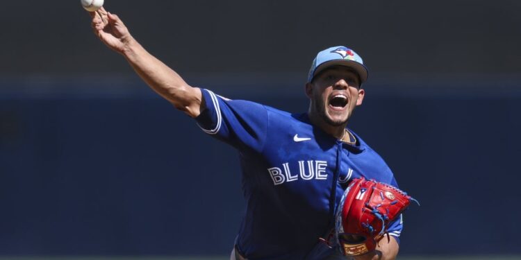Blue Jays RHP Jose Berrios undergoes Tommy John surgical procedure