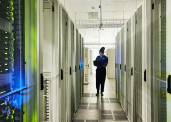 AI information facilities make use of only a few folks: What the numbers how