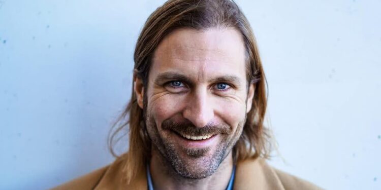Slain ‘Virgin River’ Actor Stewart McLean Recalled By Household & Pals