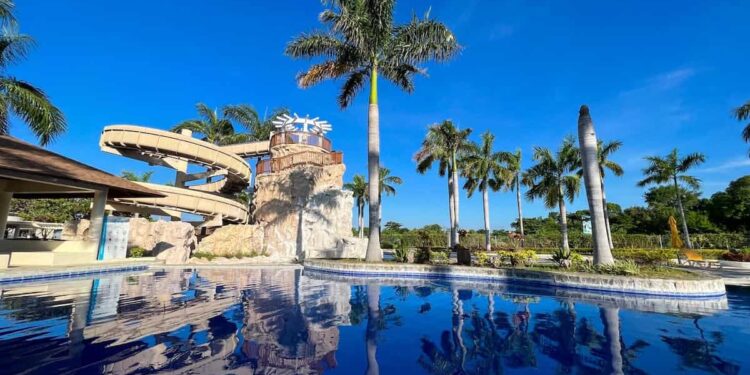 High 10 Vacationer Spots & Sights in CALATAGAN, Batangas
