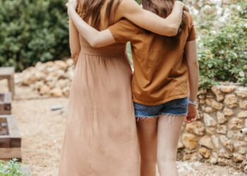 14 Finest Mom-Daughter Films and TV Reveals to Watch Collectively