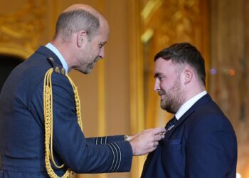 World Darts Championship: Luke Littler provides Prince of Wales tickets for Alexandra Palace after receiving MBE | Darts Information