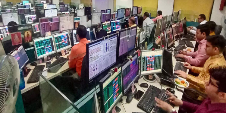 10 Largecap shares with robust upside potential of as much as 50%! Do you personal any? – Largecap shares surge