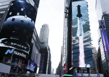 This is the place merchants are shopping for the dip