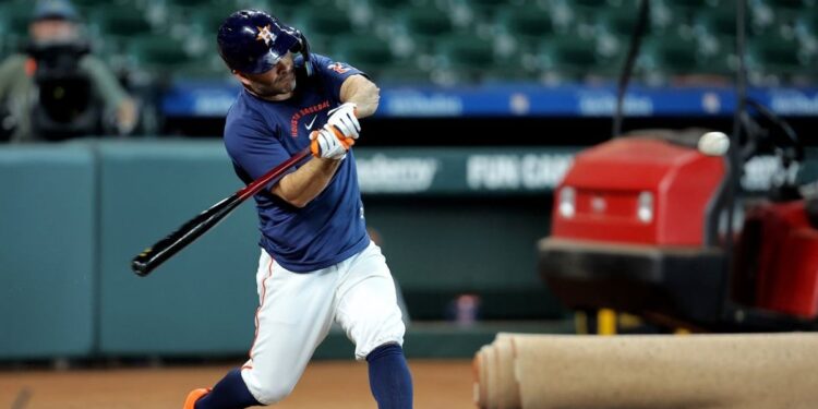 Astros reinstate 2B Jose Altuve (left indirect pressure) from IL