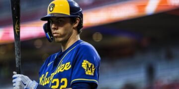 Pitching-strong Brewers missing well timed hits, attempt to do higher vs. Reds