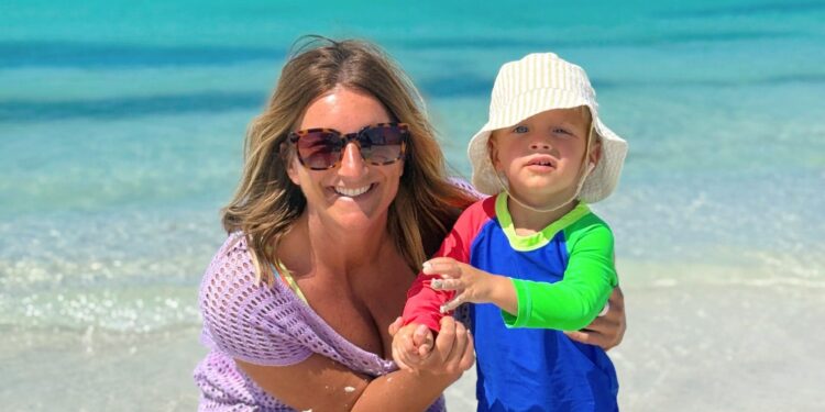 Cool Mother Accredited Swimsuits for Summer season