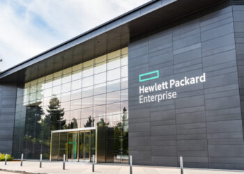 Yr of free HPE software program a “step within the appropriate route” in VMware rivalry