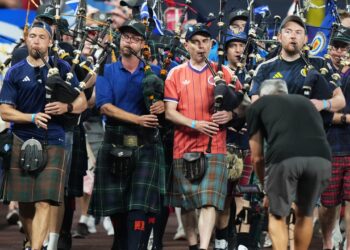 Bagpipes and kilts flood ballpark as Scotland followers flip Marlins recreation into occasion