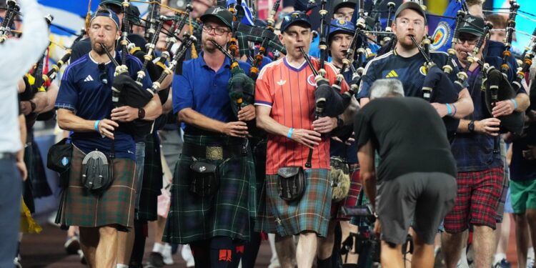 Bagpipes and kilts flood ballpark as Scotland followers flip Marlins recreation into occasion