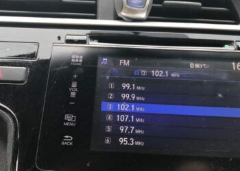 Is listening to FM radio within the automobile endangered? It simply could be – Nationwide