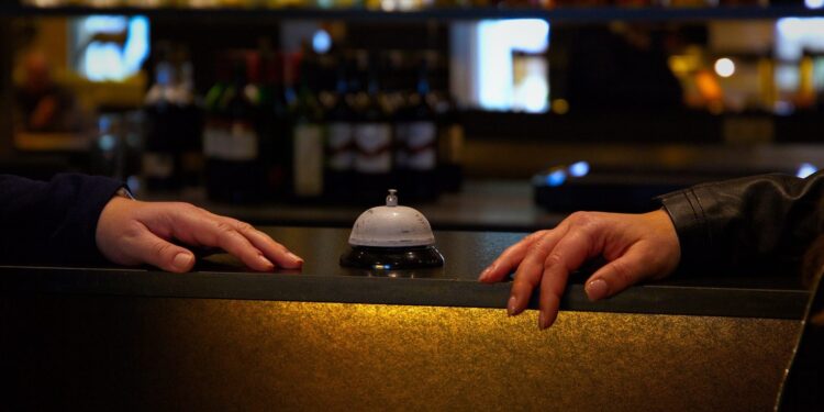 Which Credit score Playing cards Have Concierge Companies?