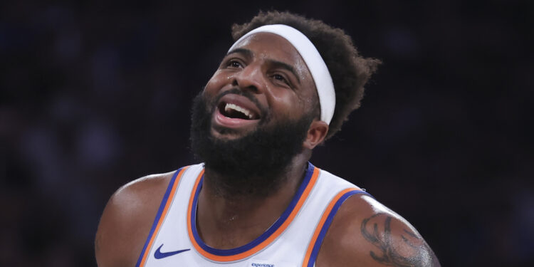 Mitchell Robinson reacts to Trump Recreation 3 look