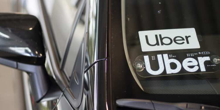 These Are The Tech Gadgets Individuals Are Most Doubtless To Depart Behind In Ubers