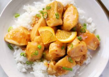 Orange Rooster Sauce – A Lovely Mess