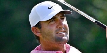 Vacationers Championship: Scottie Scheffler holds one-shot lead over clubhouse-leader Collin Morikawa as storm halts PGA Tour occasion | Golf Information