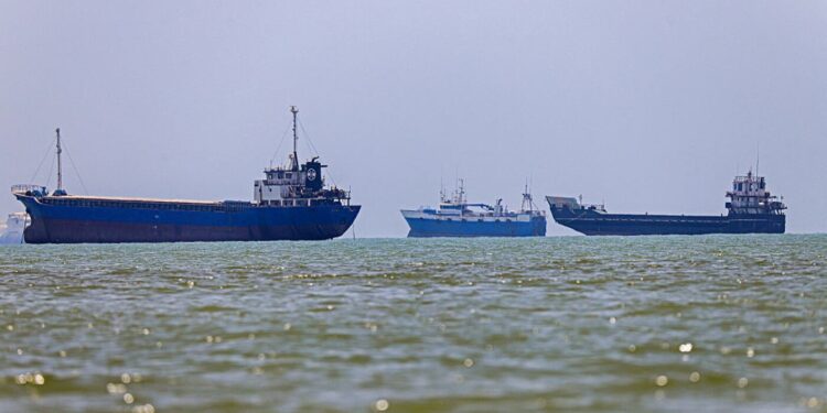 U.S. lifts blockade on Iranian ports after deal takes impact : NPR