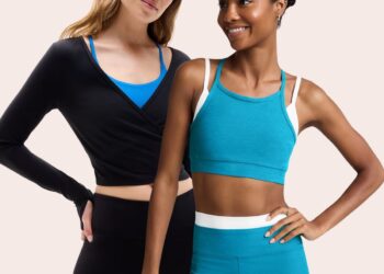 Look Sizzling in Colourful Pilates Outfits That Will not Present Sweat