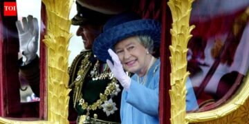 Quote of the day by Queen Elizabeth: “When life appears exhausting, the brave don’t lie down and settle for defeat; as a substitute, they…” – a timeless lesson on braveness, perseverance and hope in troublesome instances | World Information