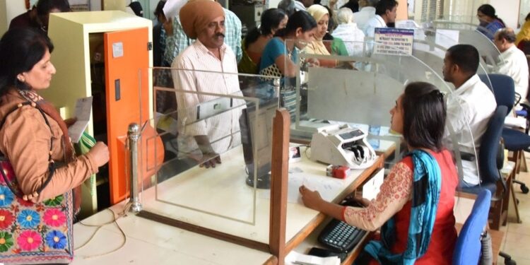 Behind the discount in workforce in India’s high three personal sector banks 