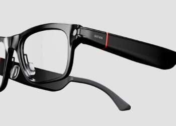 These New Sensible Glasses From Solos Come With a Privateness Defend for the Cameras