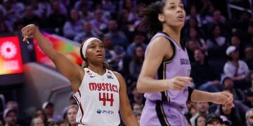 Mystics snap Valkyries nine-game win streak