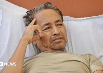 Sonam Wangchuk: Indian activist on starvation strike for 20 days forcibly taken to hospital
