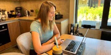 From Freelancing to Employed: New Profession Paths for Digital Nomads