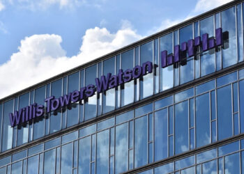Willis Re launches world life reinsurance follow