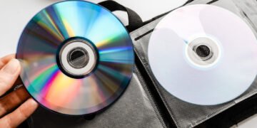 Thrifters Say This Is How You Clear A Scratched DVD